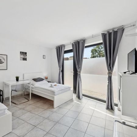 Andriss - Travel & Work - 5 Bedroom - Kitchen - Parking Кайзерслаутерн Екстериор снимка