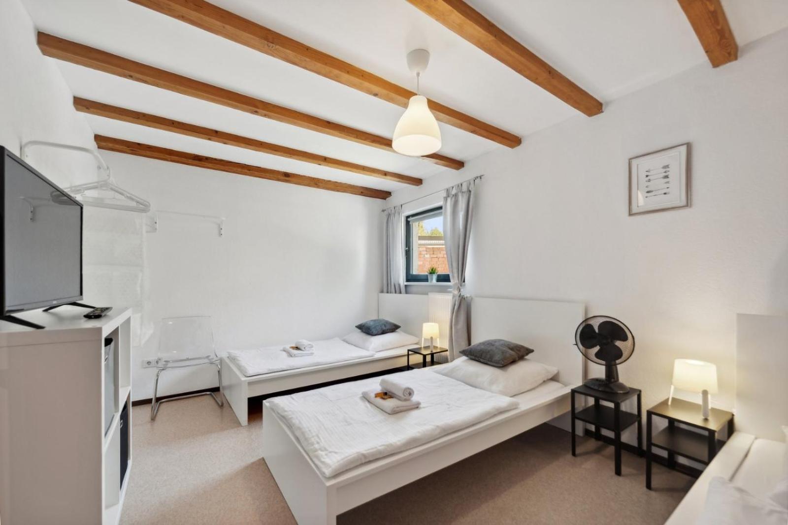Andriss - Travel & Work - 5 Bedroom - Kitchen - Parking Кайзерслаутерн Екстериор снимка